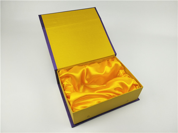 威品汽車(chē)養(yǎng)生坐墊包裝盒 威品汽車(chē)養(yǎng)生坐墊包裝盒